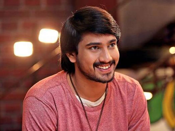 ఇద్దరిలోకం ఒకటే మూవీలో