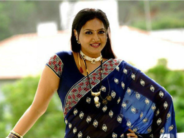 అలా సినిమాల్లోకి...