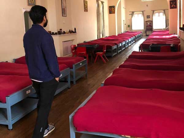 లారెన్స్ లవ్ డేల్ స్కూల్ డార్మిటరీ