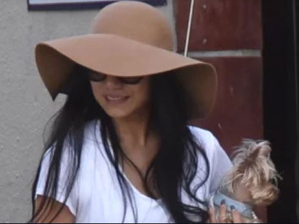 నాకు జీవనభృతి చెల్లించాలని