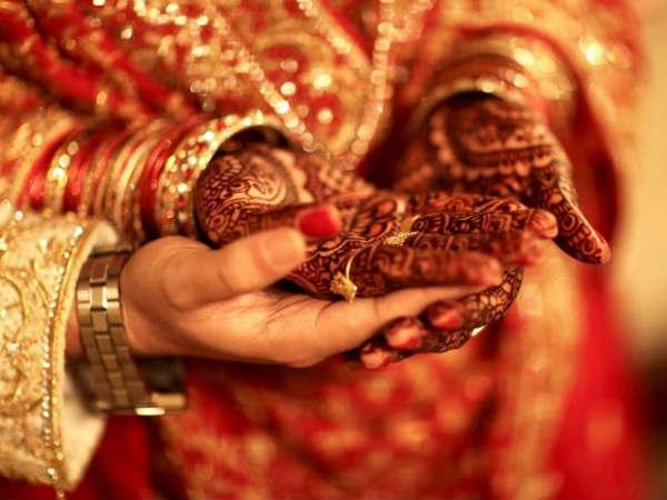 తాళి కట్టి మళ్లీ పారిపోయాడు