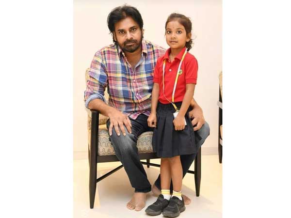 కూతురుతో కలిసి కొత్త లుక్