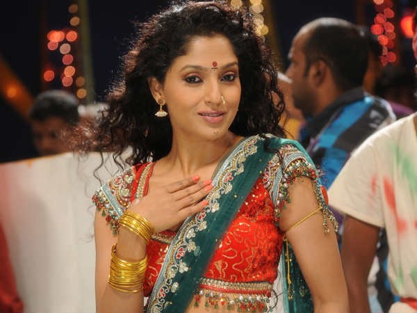 గతంలో బాలీవుడ్ నిర్మాతతో