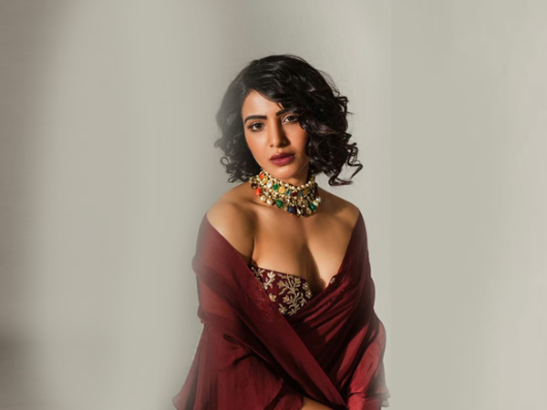 మరీ ఇంత సెక్సీగా ఉంటే ఎలా సామ్? పెళ్లయ్యాక కూడా ఏంటీ పని.. ఫైర్ అవుతున్న నెటిజన్స్