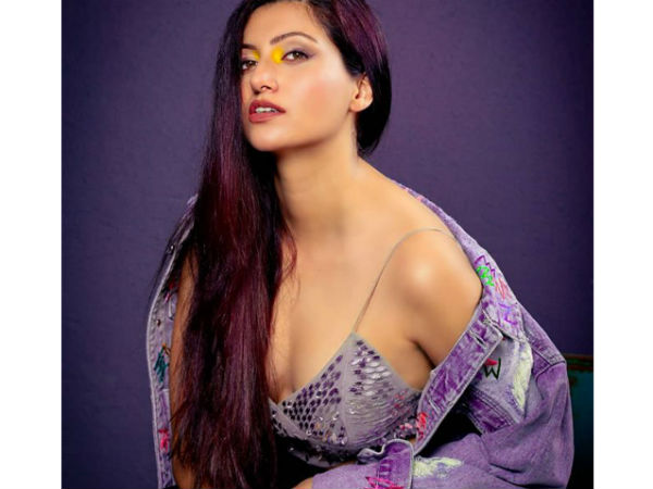 అవకాశాలు కాస్త తగ్గడంతో