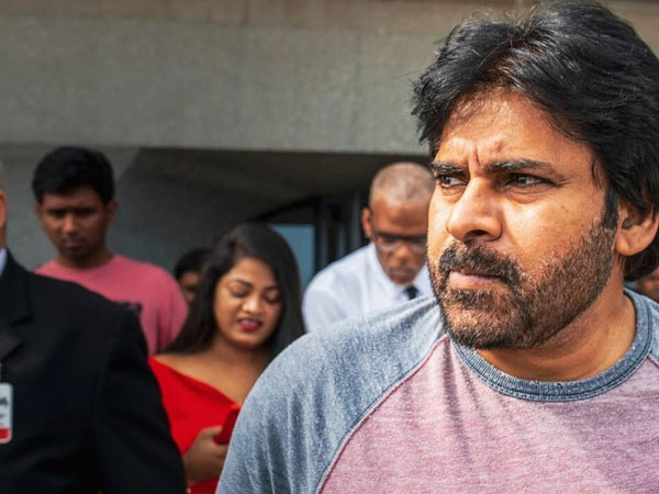 పవన్‌తో పాటు పలువురు ప్రముఖులు