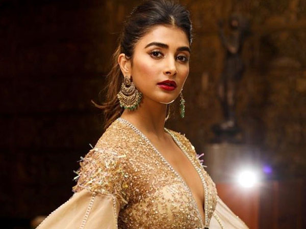 వరుసపెట్టి స్టార్ హీరోలతో రొమాన్స్