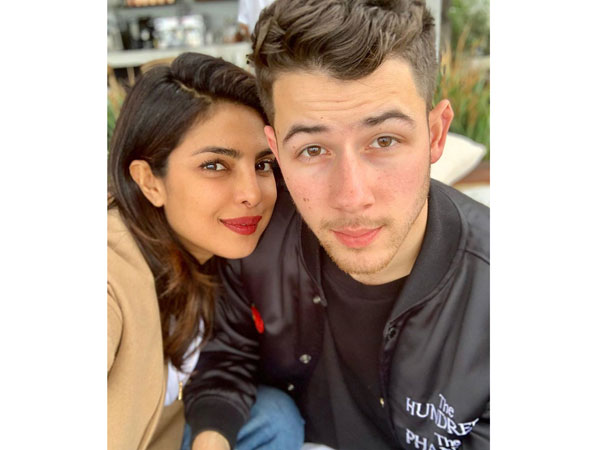 ప్రియాంక చోప్రా-నిక్ జోనస్