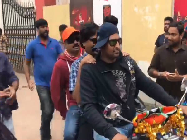 ఈ మధ్యే ఆర్జీవీ బుక్కయ్యాడు