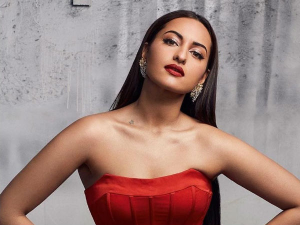  సోనాక్షి సిన్హా కెరీర్ విషయానికి వస్తే.. 