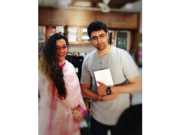 లంచ్ డేట్‌తో