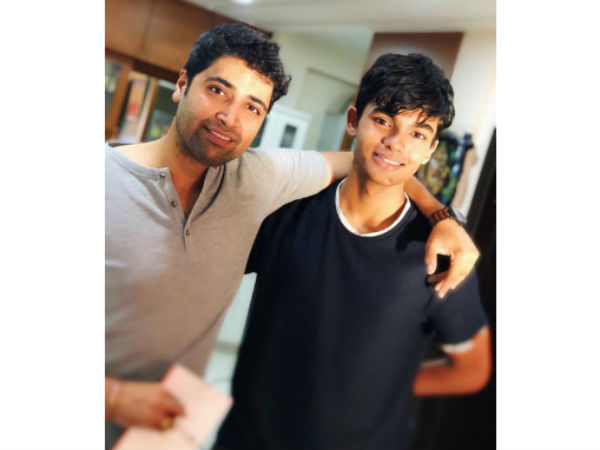 మామూలు హైటా అదీ..