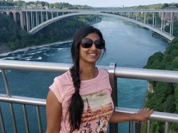 తొలి రోజు నుంచీ హాట్ టాపిక్