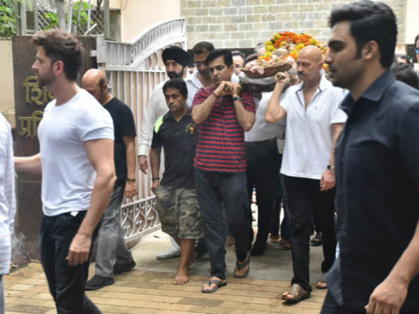 తాతయ్య గురించి హృతిక్ 