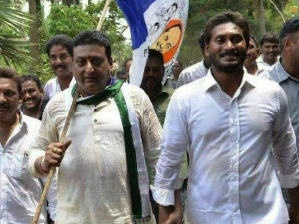 సినిమా వాళ్లకు ఓట్లేయొద్దు