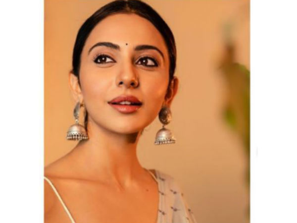 ప్రశాంతత.. ఆనందం మధ్య