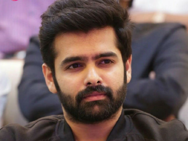 ఆ దర్శకులను వెనక్కి పంపేసి.. డబ్బులు ఇచ్చేశాడట