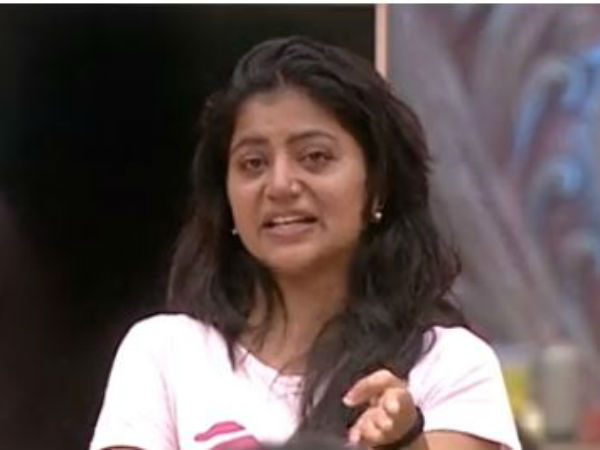 చచ్చిపోం.. చంపేస్తామని బ్లాక్‌మెయిల్.. నాలిక తప్ప ఒళ్లంతా దెబ్బలే.. కంటతడితో సావిత్రి