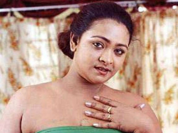 లవ్ స్టోరీలు చాలానే ఉన్నాయి