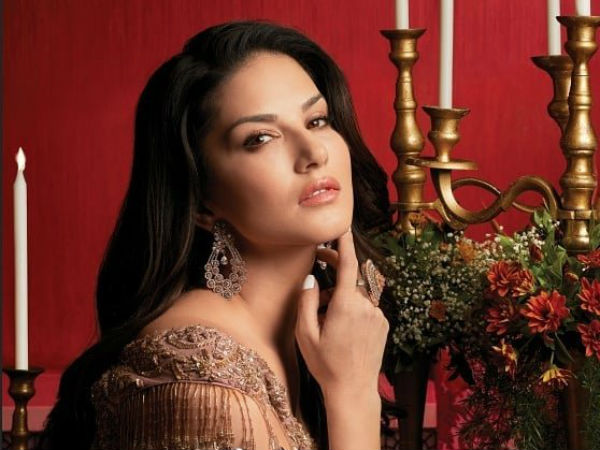  సారీ చెప్పక తప్పలేదు