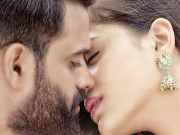 2 అవర్స్ ప్రేమ ఎలా ఉందంటే