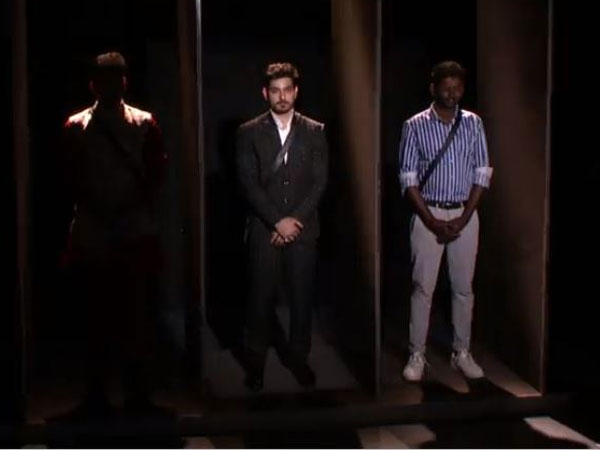 మూల్యం చెల్లించిన అలీ రెజా