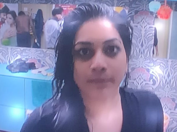 పునర్నవి ఫైర్ 