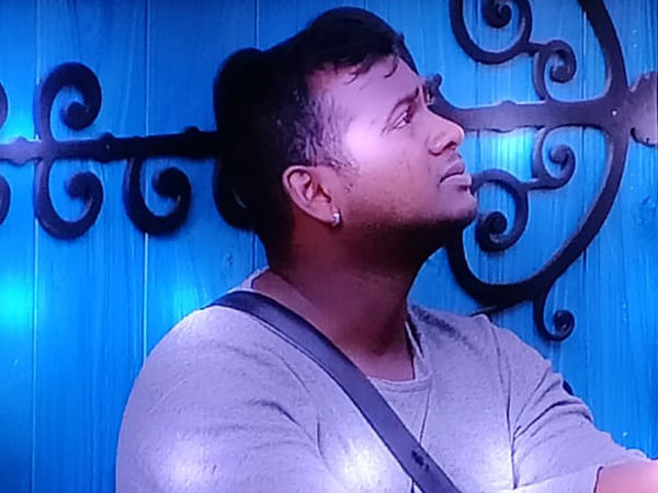 రాహుల్ ఫైర్