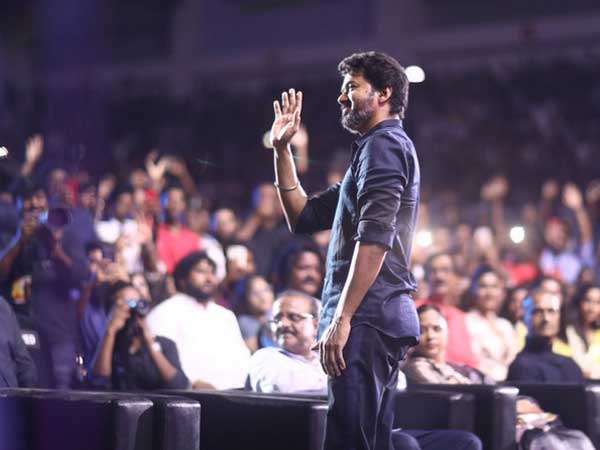 పర్మిషన్ ఇచ్చిన కాలేజ్ కు నోటీసులు...