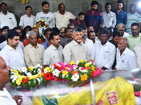 చంద్రబాబు నాయుడు, బాలకృష్ణ