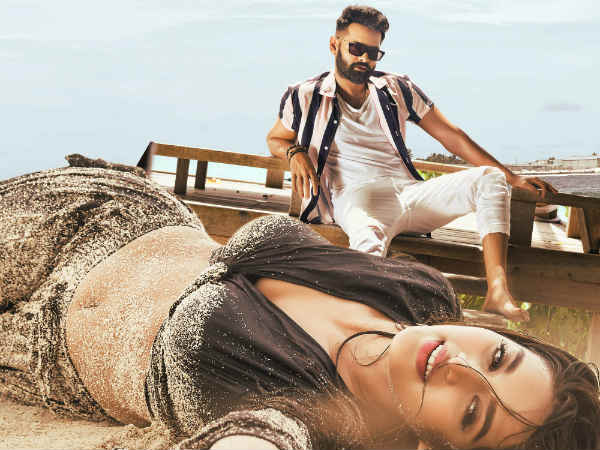 Ram Pothineni and Nidhhi Agerwal full romatic video creating sensation in social media Ram Pothineni and Nidhhi Agerwal full romatic video creating sensation in social media