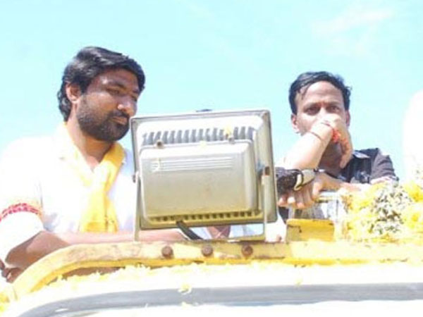 పార్టీ కార్యక్రమాల్లో