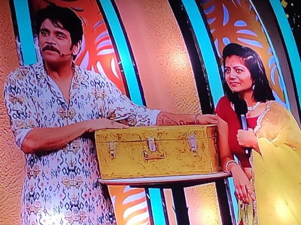 శివజ్యోతి అవుట్