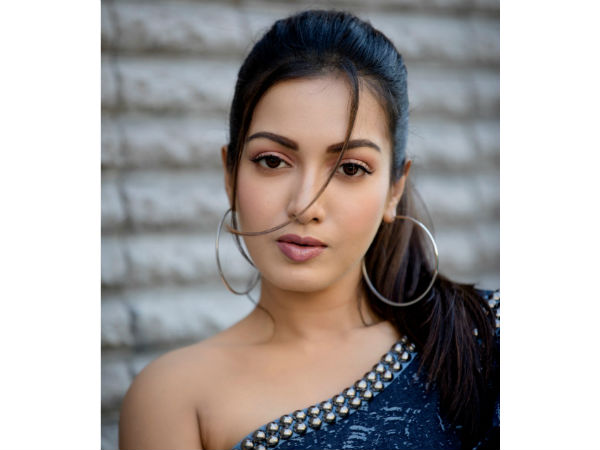 కల్తీ ఆహార పదార్థాల బ్యాక్ డ్రాప్‌తో