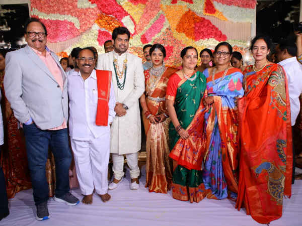 నటుడిగానూ తనదైన ముద్ర...