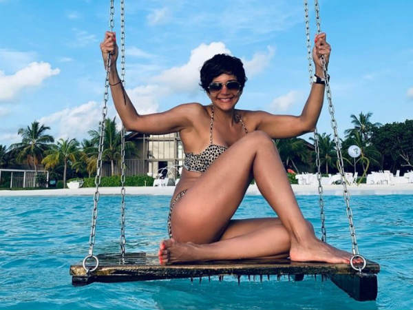 యంగ్ హీరోయిన్లు షాకయ్యేలా షేప్