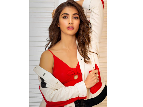 కావాలంతే.. అనేలా పాపులారిటీ