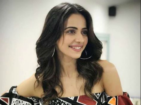 పుకెట్‌లో అమ్మానాన్నలతో..