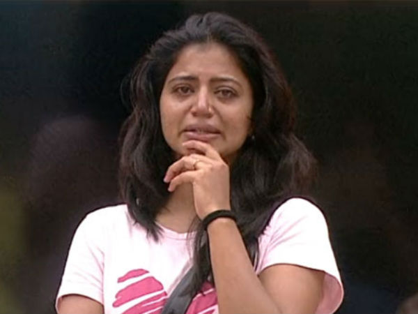 ఏడుస్తూ చికాకు పుట్టించిన శివజ్యోతి..