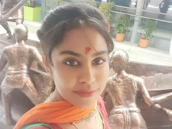 సందర్భం ఉన్నా లేకపోయినా టార్గెట్ చేస్తూ..