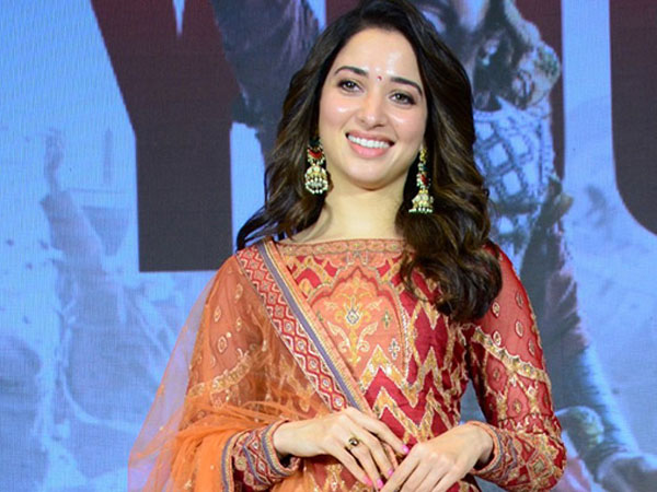 ఒక్క షాట్ కోసం పిలిచినా వస్తా అనేసిన తమన్నా