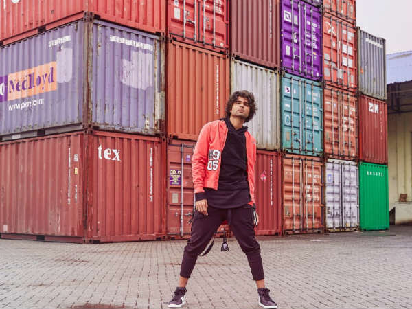 కేక పుట్టిస్తోన్న డిఫరెంట్ లుక్.. 