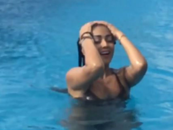 గత కొంతకాలంగా చూస్తే.. అన్నీ అలాంటి వీడియోలే