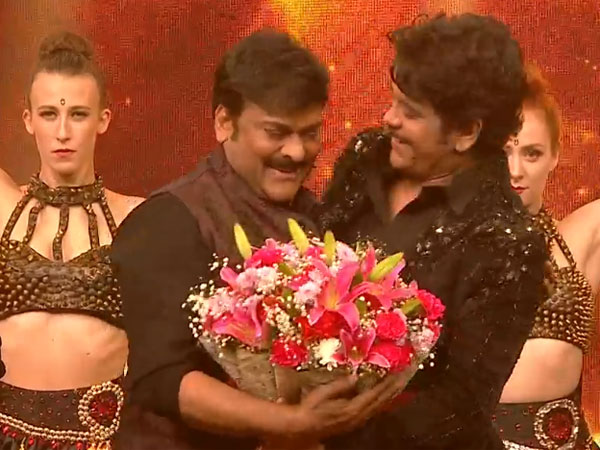 నాగ్ ఆఫర్‌ను తిరస్కరించిన ఇద్దరు