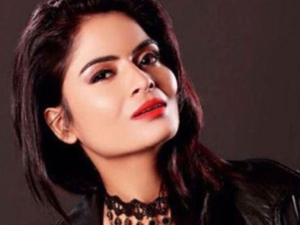 చికిత్స అందిస్తున్న వైద్యులు..