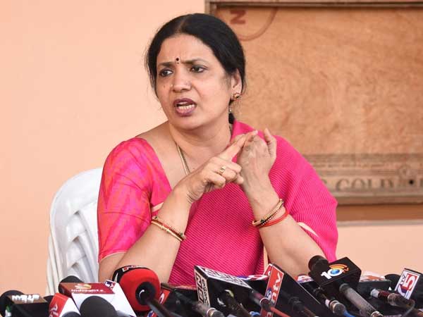 ఇదంతా చేస్తుంటే.. జీవిత ఆవేదన