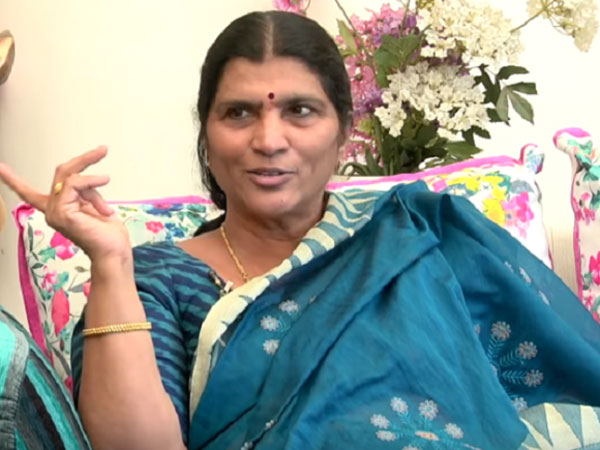 ఏదో ఒక బాణం వేస్తూనే ఉన్నాడు