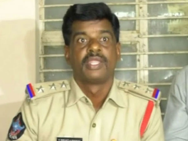 నాలుక కోస్తానంటూ మీసం తిప్పాడు