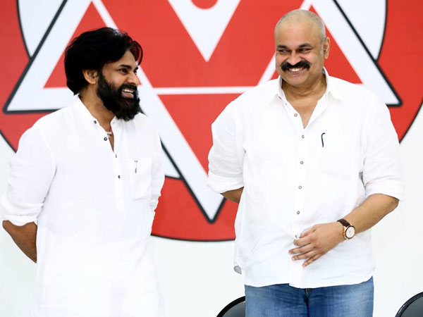 పవన్ కళ్యాణ్‌‌పై రోజా విమర్శలు.. నాగబాబు ప్రశ్న