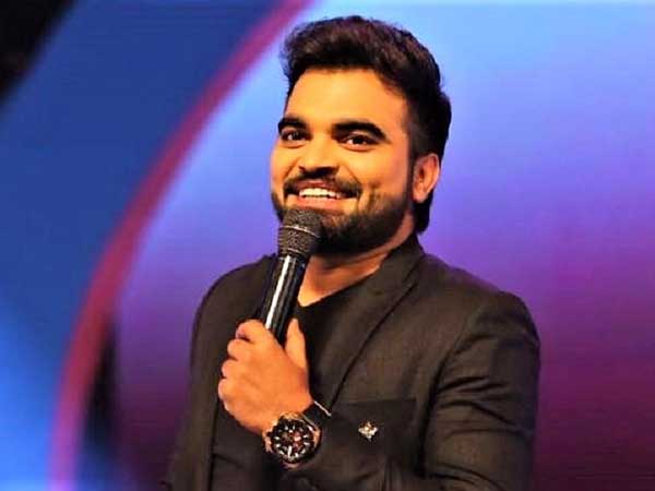 తొమ్మిదిమందిని..